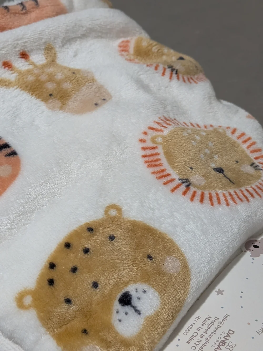Danbar Baby Blanket And Booty Set NWT Giraffe Leopard Lion